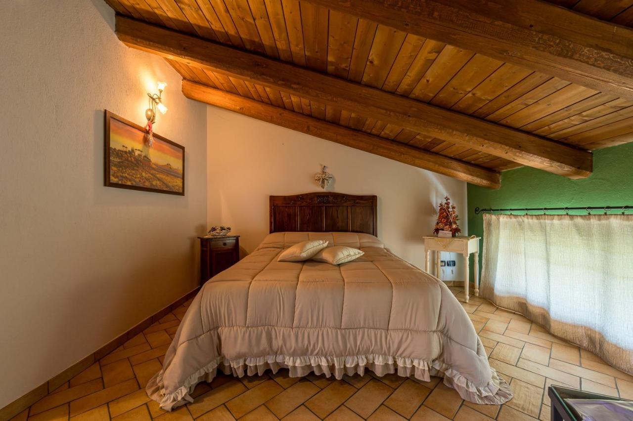 Agriturismo Il Nido Di Bacco Vila Saluzzo Exterior foto
