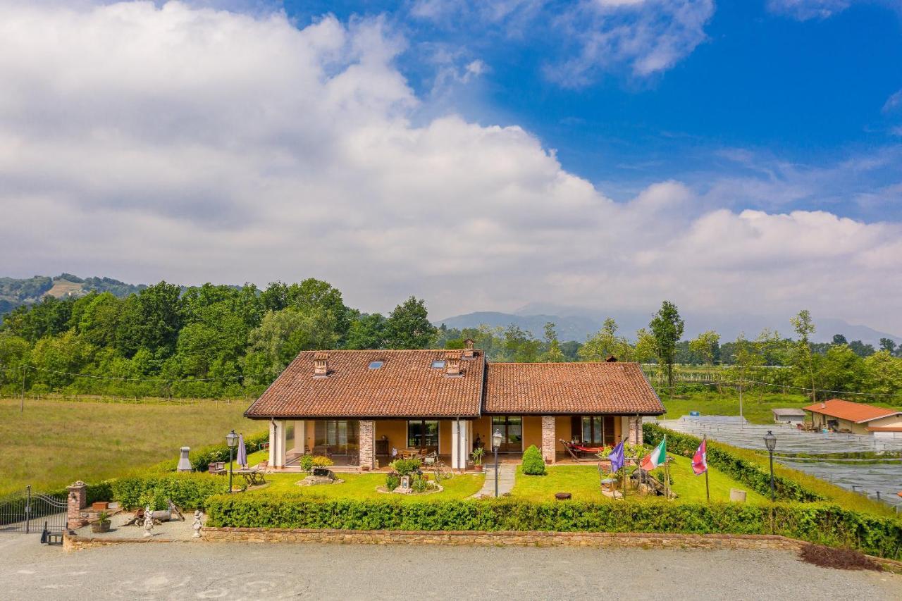 Agriturismo Il Nido Di Bacco Vila Saluzzo Exterior foto